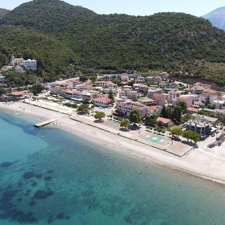 Valsamis Villa Apartments Poros  Exterior foto